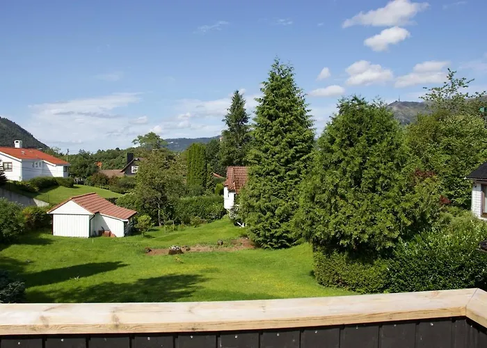 Moderne Hus - Sentralt, Rolig Med Gratis Parkering * 베르겐