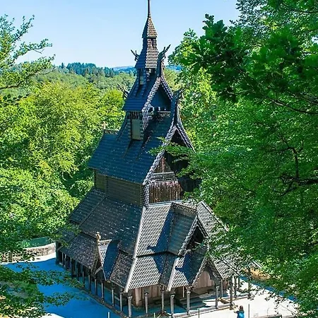 アパート Moderne Hus - Sentralt, Rolig Med Gratis Parkering