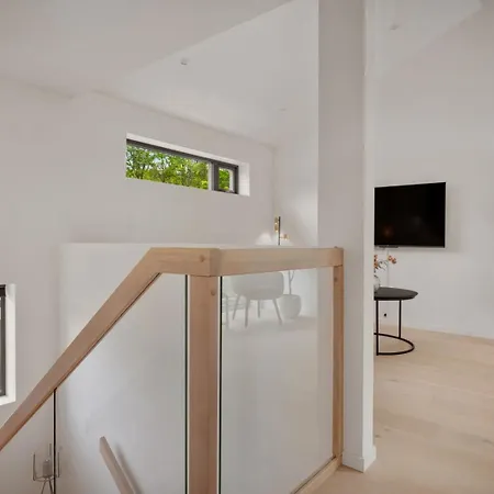 Moderne Hus - Sentralt, Rolig Med Gratis Parkering Apartment *