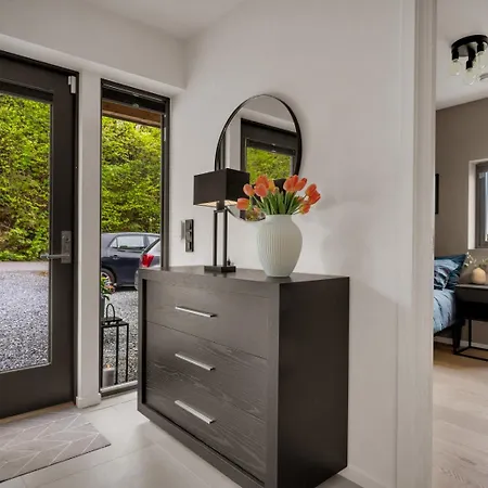 Moderne Hus - Sentralt, Rolig Med Gratis Parkering Apartment Bergen