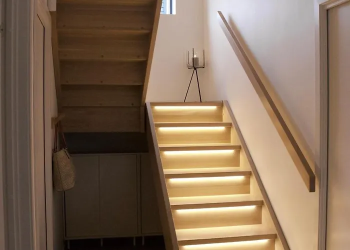 Moderne Hus - Sentralt, Rolig Med Gratis Parkering Lägenhet